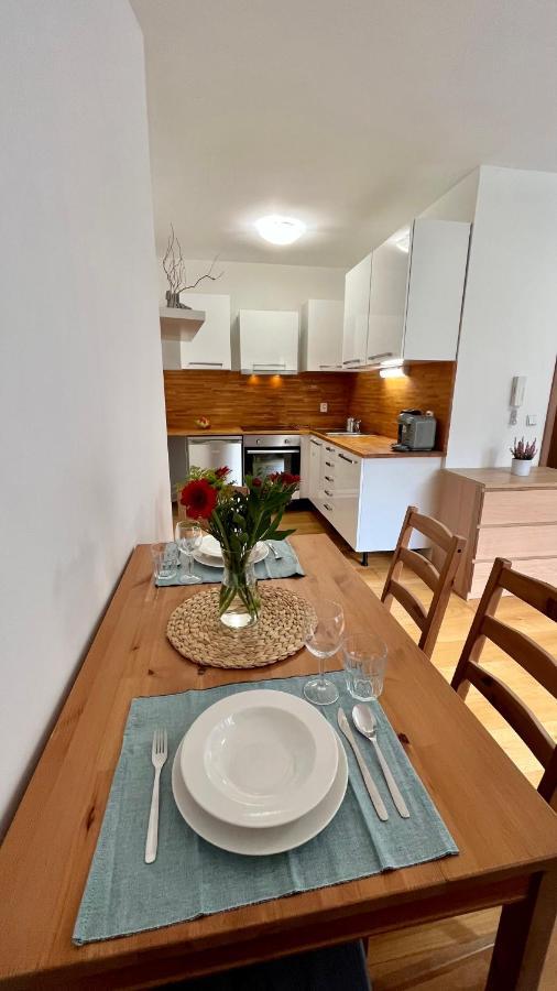 The Apartment Close To The City Center And O2 Arena Praha Exteriér fotografie